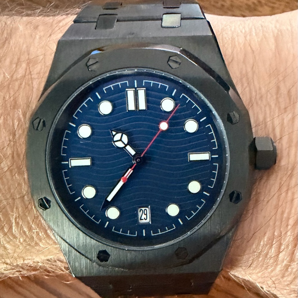 Custom Mod Oak Automatic Watch NH35 Blue Dial – Sapphire Back - Picture 2 of 7